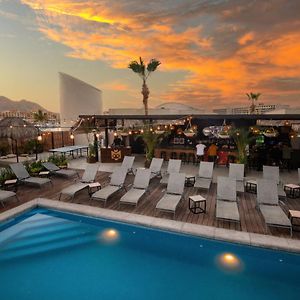 Mayan Monkey Los Cabos - Social Hotel (Adults Only)